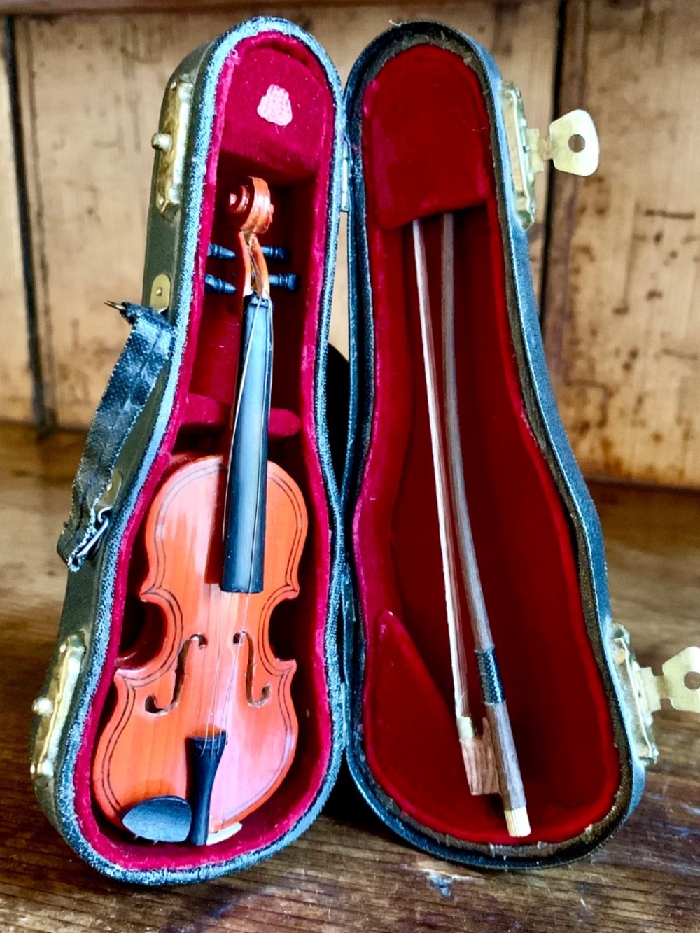 Vintage Miniature Violin w/ Case & Bow Wood Music Decor Collectible